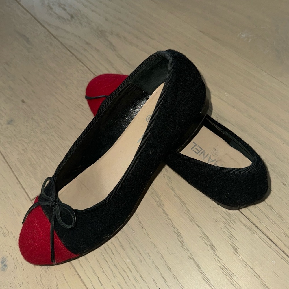 Authentic Chanel Wool Ballet Flats - Picture 5 of 6